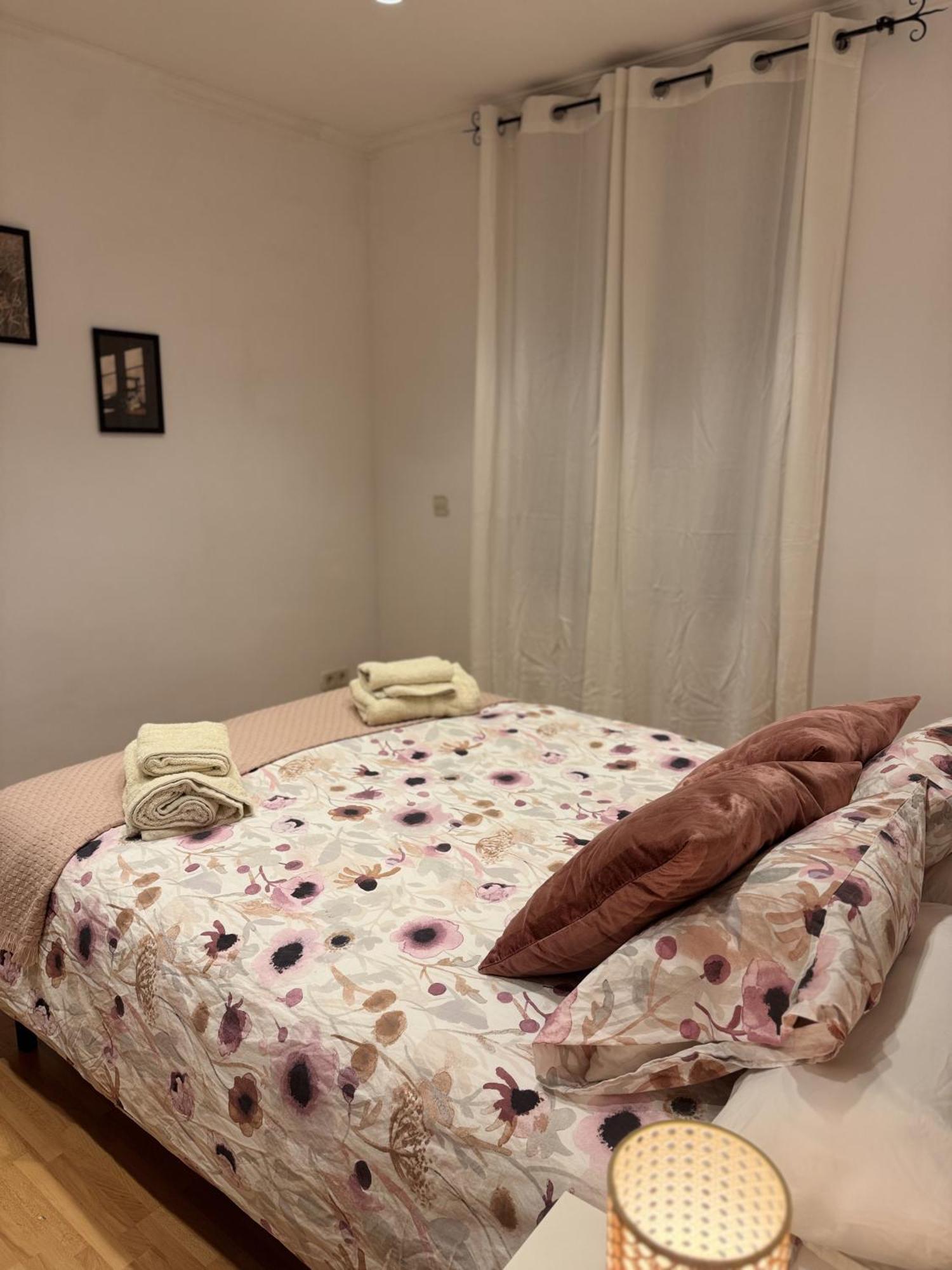 Apartament Acogedor Piso En Barcelona Zewnętrze zdjęcie